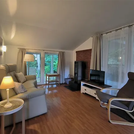 Paulsen - Gemuetliches Haeuschen Mit Vollstaendig Eingezaeuntem Garten Und Kamin Holiday home Silberstedt